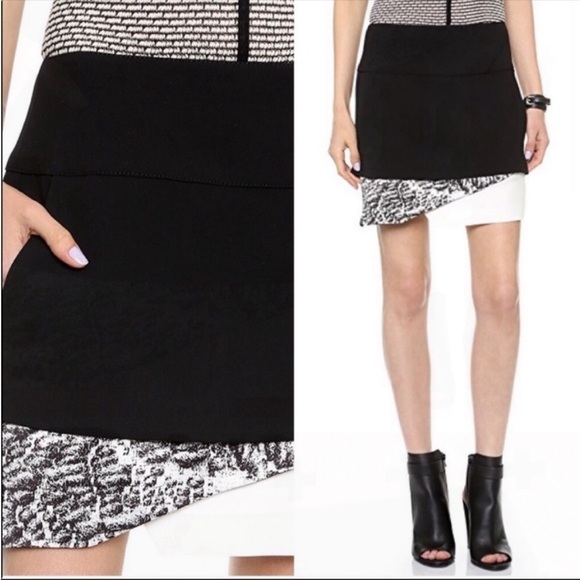 Helmut Lang Black White Multi-Layer Zip Back Viscose Mini Skirt EUC Size 6 - Picture 2 of 13
